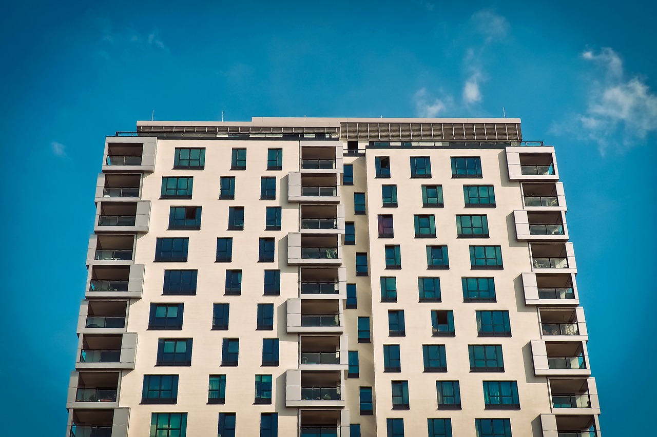 重慶房地產(chǎn)最新動(dòng)態(tài)，市場(chǎng)走勢(shì)、政策調(diào)控與未來(lái)展望