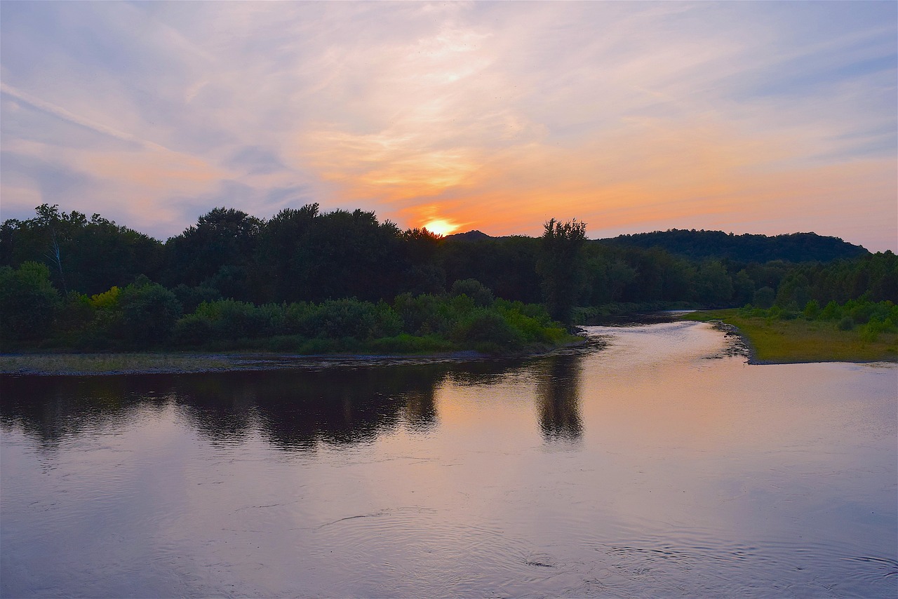 席慕琛顏心暖最新篇章，時光里的暖陽與細雨