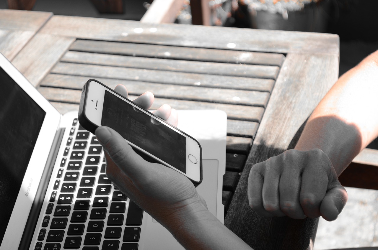 蘋果4s水貨最新報(bào)價(jià)深度解析及購買建議，市場走勢與選擇指南