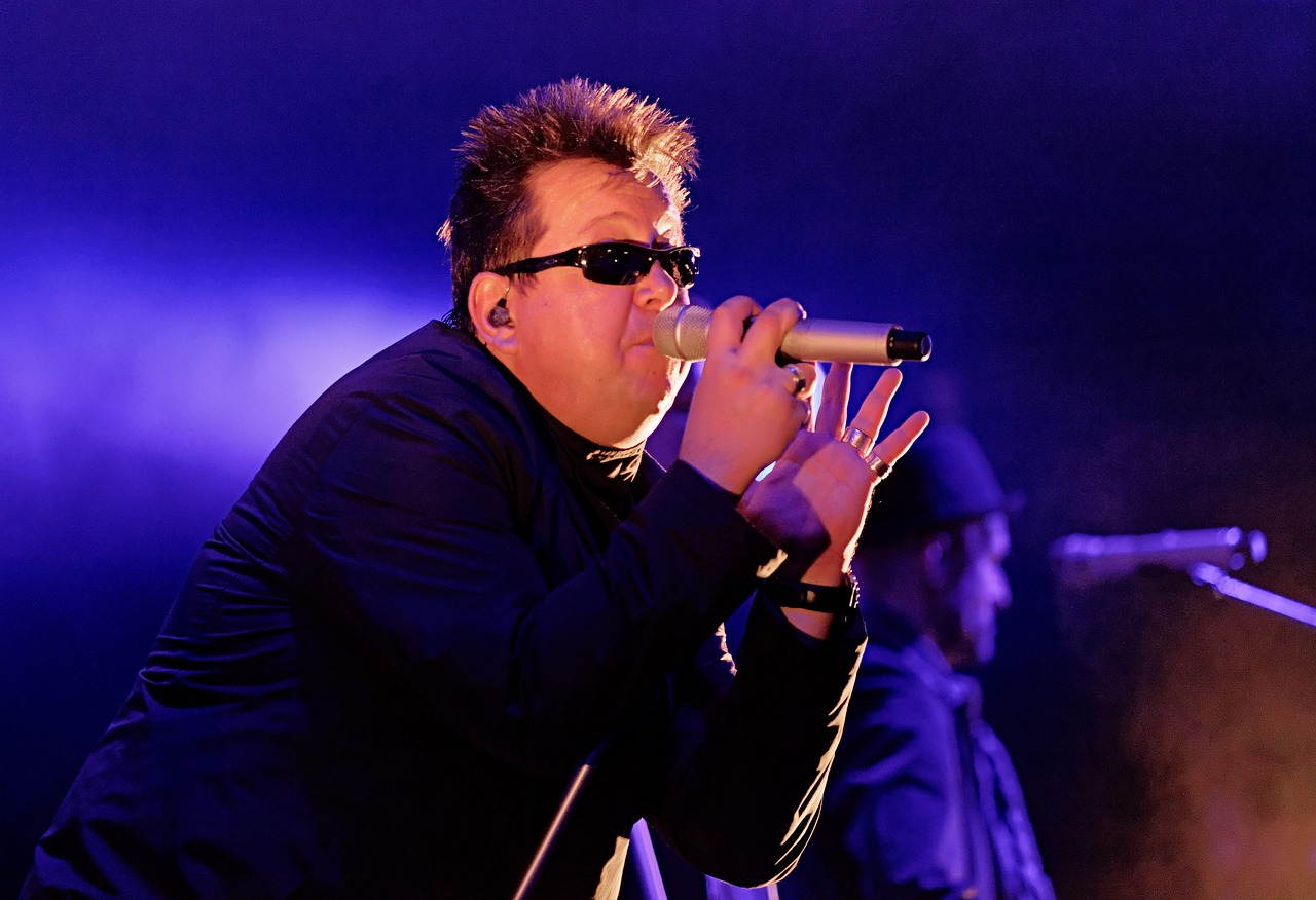 王子邱勝翊，音樂(lè)影視雙棲發(fā)展的璀璨新星最新消息揭秘