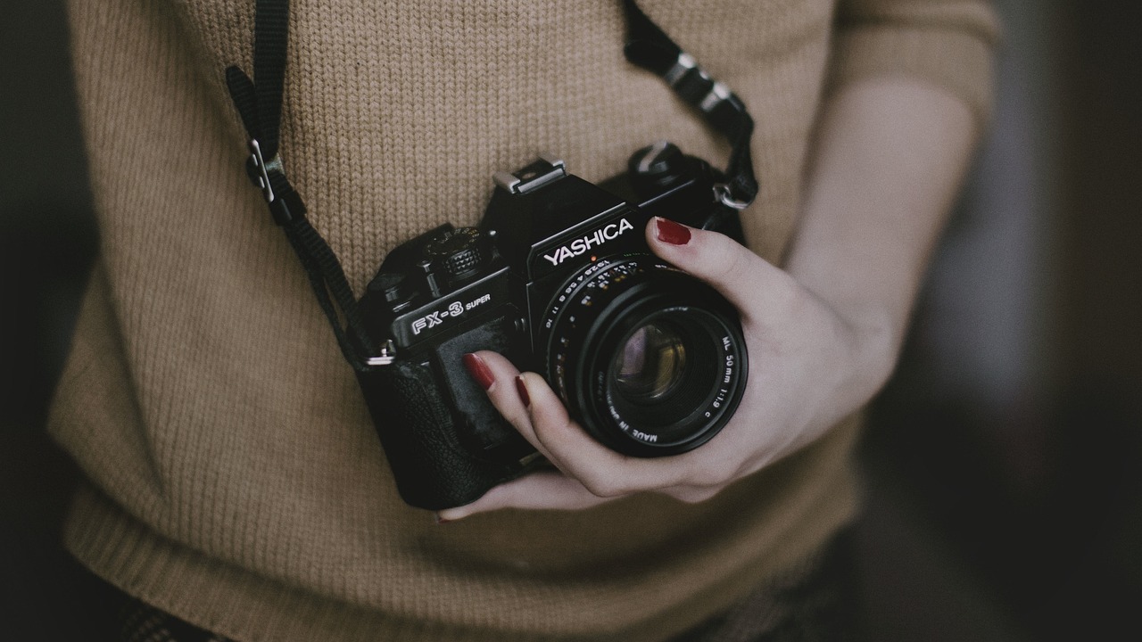 愛馬仕皮帶最新款式圖片展示與解析，時(shí)尚潮流之選