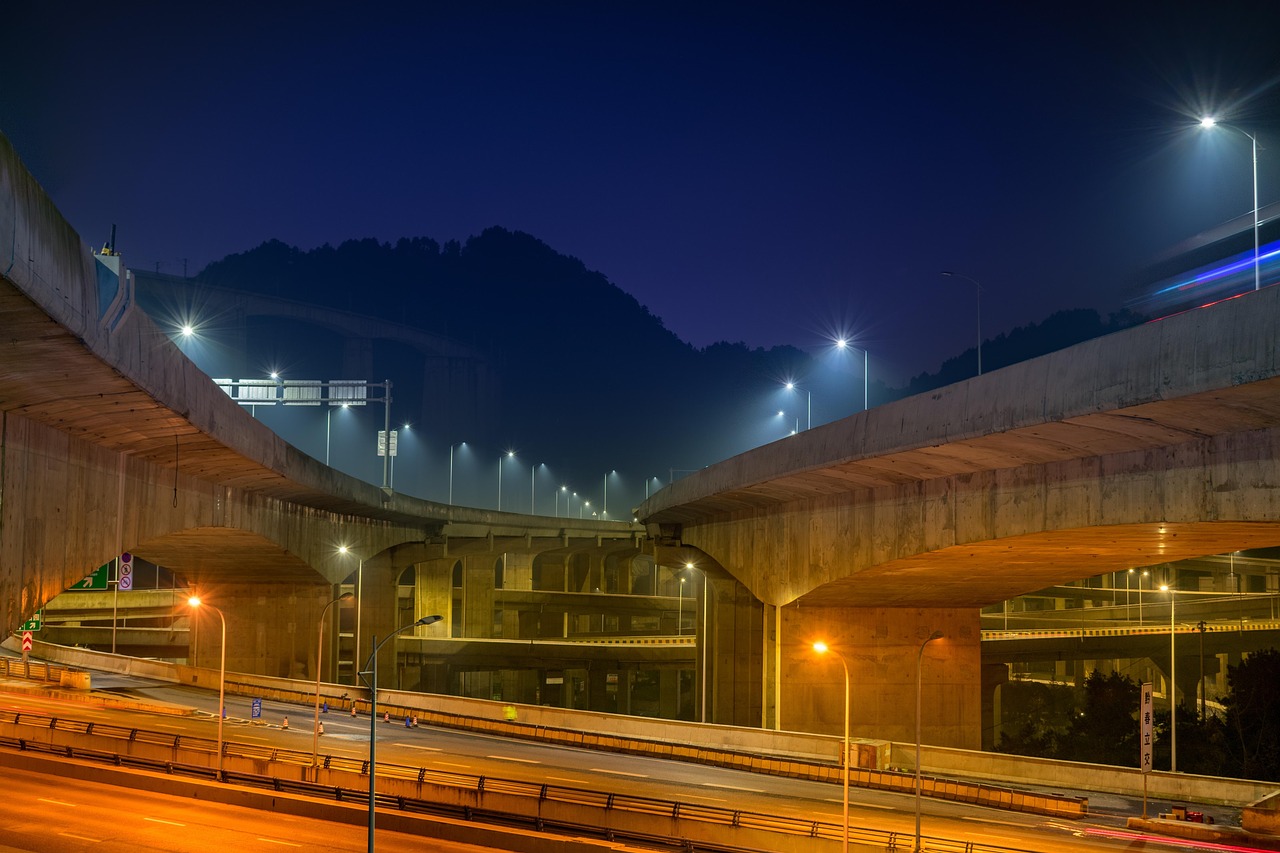 G8515高速公路最新動態(tài)揭秘，建設(shè)進(jìn)展、路況信息及未來規(guī)劃一網(wǎng)打盡