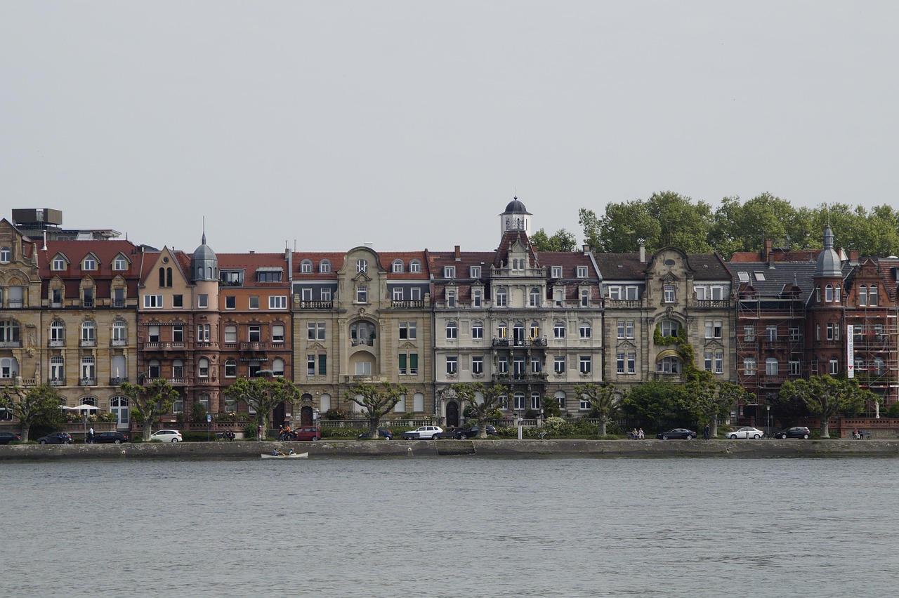 鳳陽(yáng)老城區(qū)，歷史與現(xiàn)代的交融最新消息