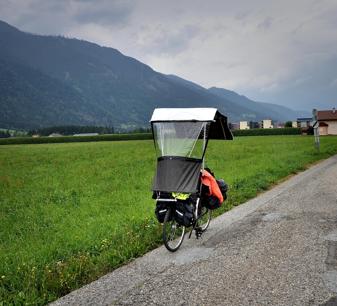 心藝電動(dòng)車2016最新款，無(wú)界之旅的探索之旅