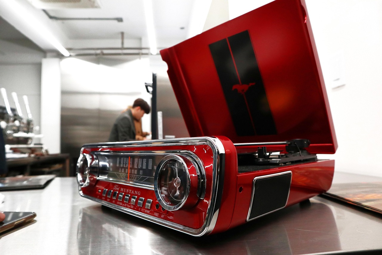 眾泰Z700銷量最新消息，市場(chǎng)走勢(shì)、前景展望與銷量分析