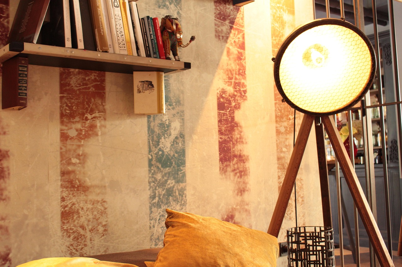 最新壁飾裝飾，打造時(shí)尚個(gè)性居家空間